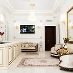 Hotel De Versal Odessa
