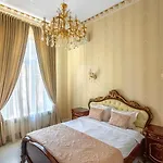Hotel De Versal