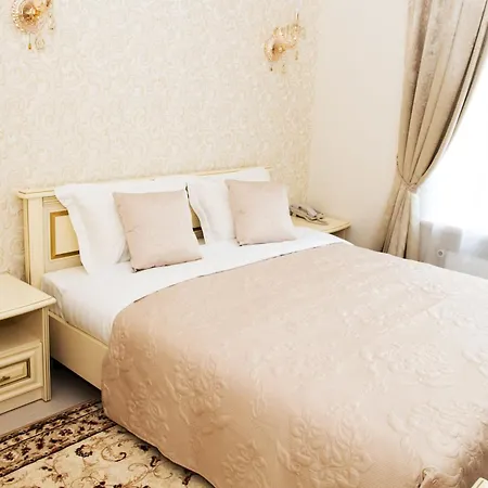 De Versal Hotel Odessa