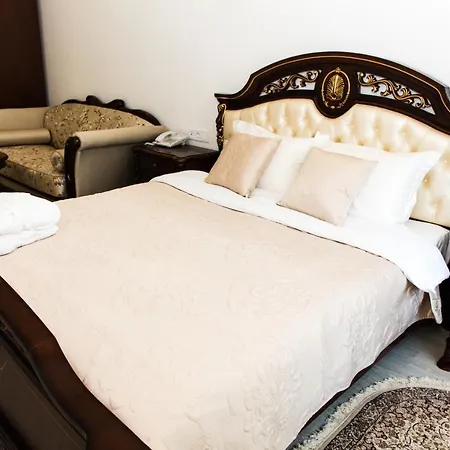 Hotel De Versal