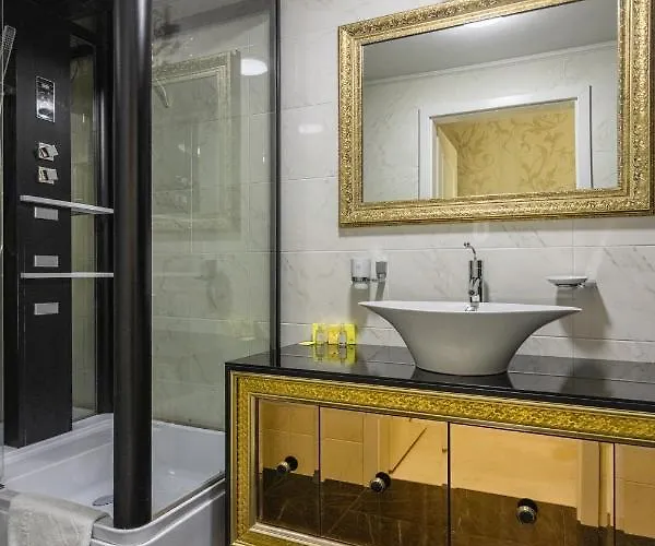 De Versal Hotel Odessa